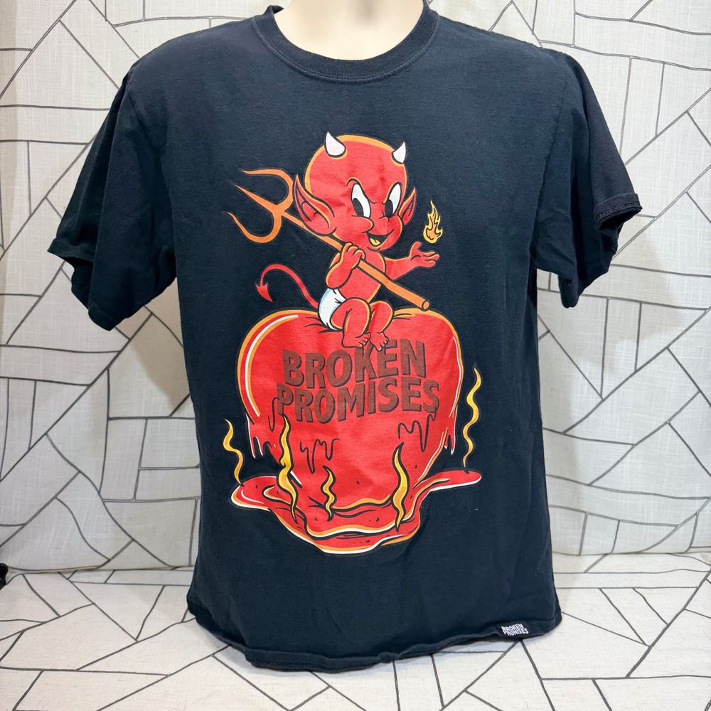 Broken Promises T-Shirt Medium‎ Black Hot Stuff Devil Graphic Burn Me Tee